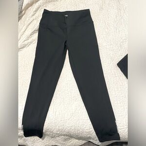 NWT - DSG leggings Small